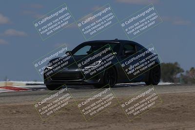 media/Oct-04-2025-OnGrid (Sat) [[44bd565ffa]]/Yellow Group/Grapevine/